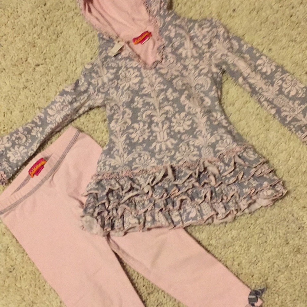 Light pink and grey set